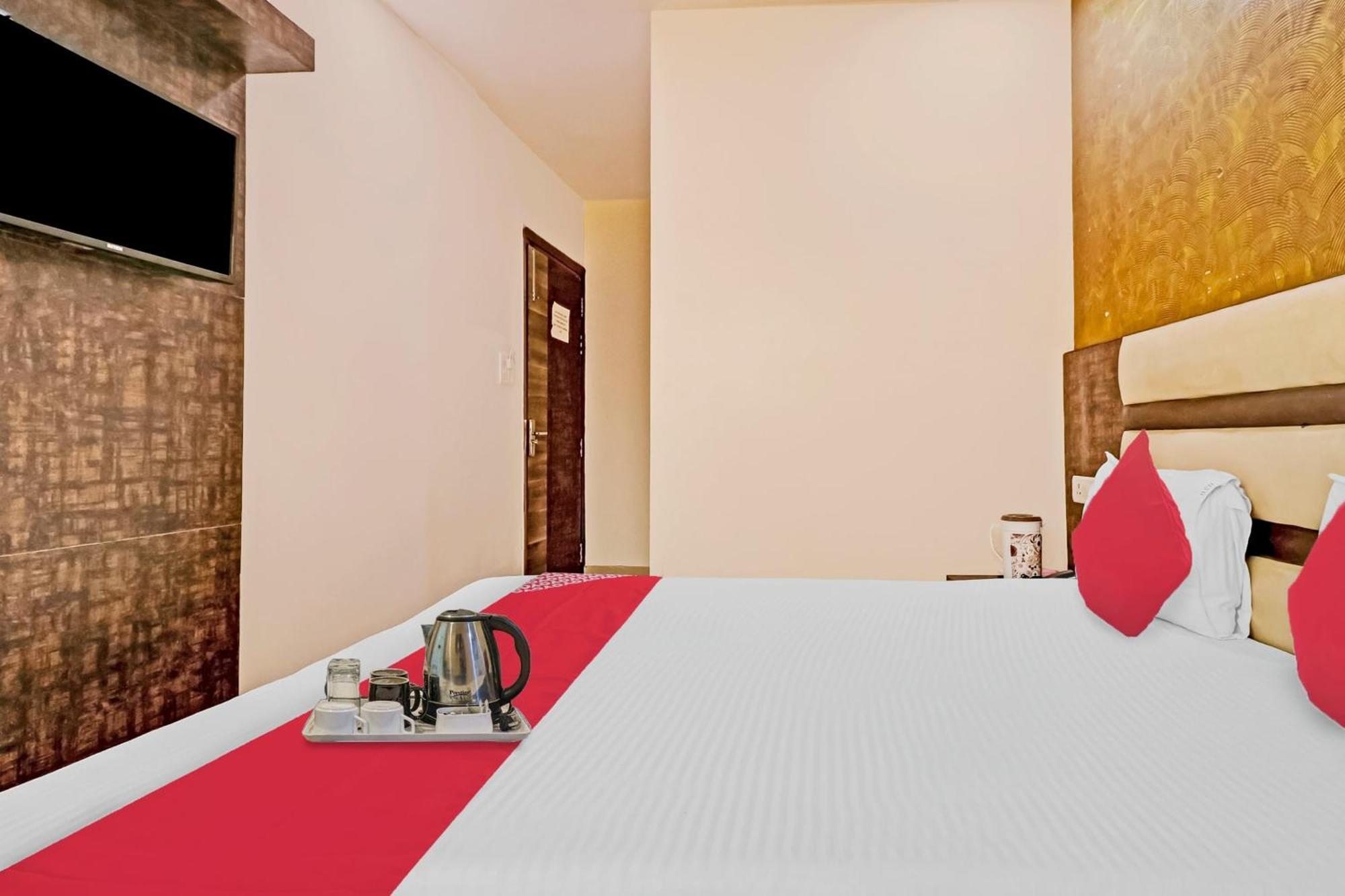 Hotel Stay House Нью-Делі Екстер'єр фото
