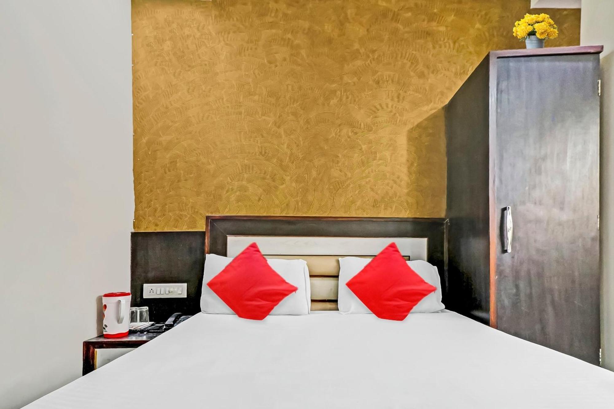 Hotel Stay House Нью-Делі Екстер'єр фото