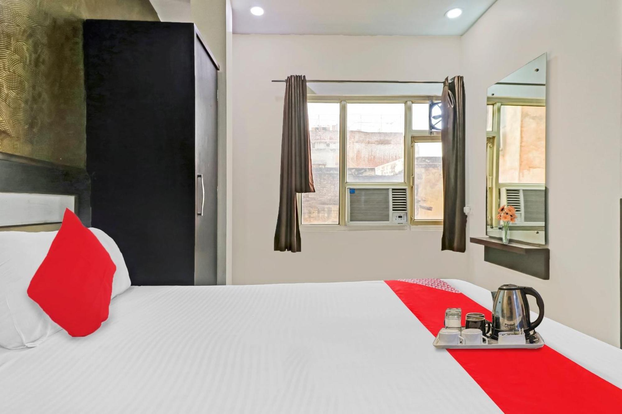 Hotel Stay House Нью-Делі Екстер'єр фото