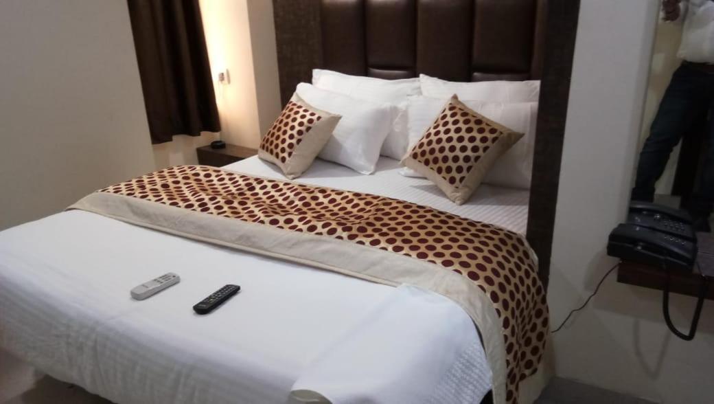 Hotel Stay House Нью-Делі Екстер'єр фото