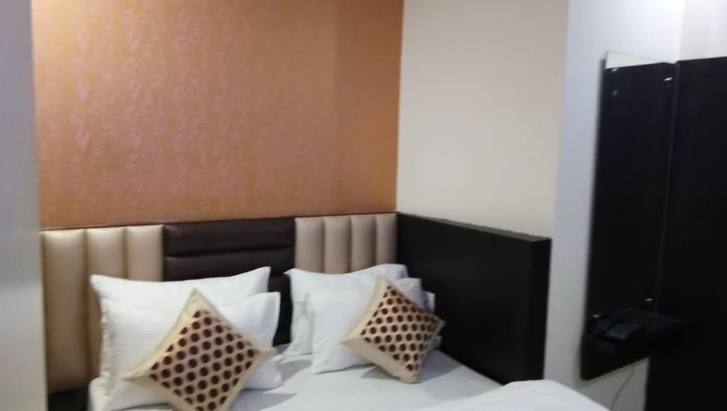 Hotel Stay House Нью-Делі Екстер'єр фото